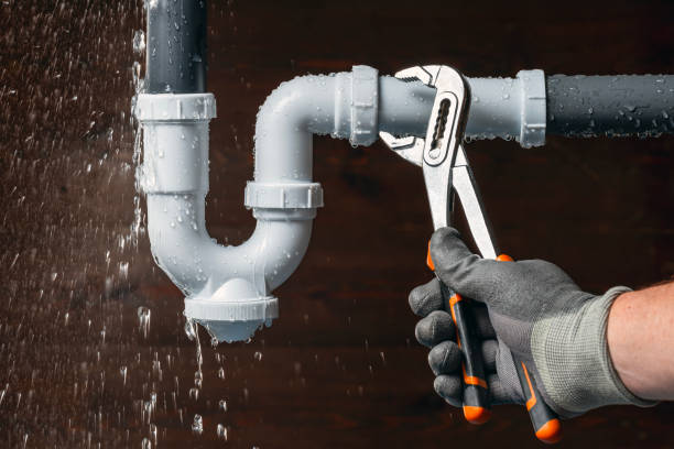 Professional Emergency Plumber technician working in Fiskeville, RI